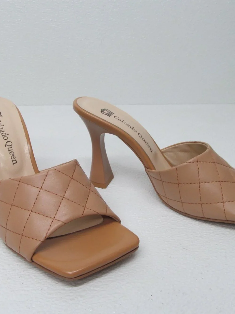 Calzado Queen Quilted Leather Heels Women’s 7.5